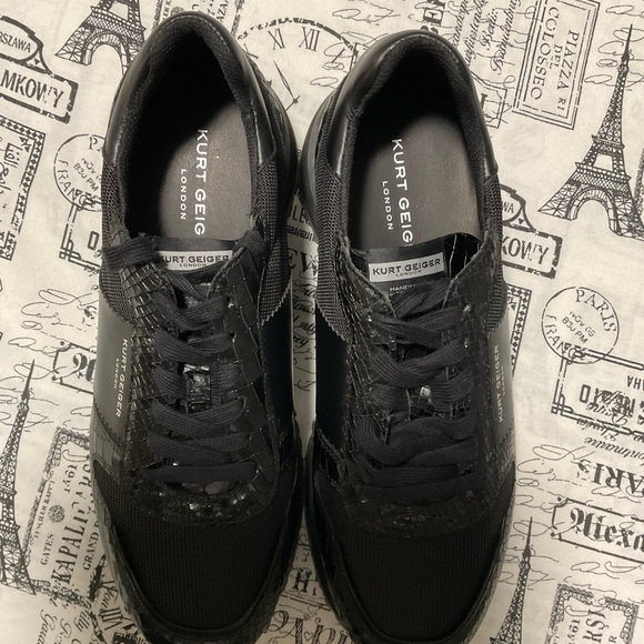 Kurt Geiger Other - Kurt Geiger Black Minimalist Sneakers
